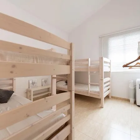 F&M Penthouse With Terrace Near Airport And Beaches Lägenhet Telde