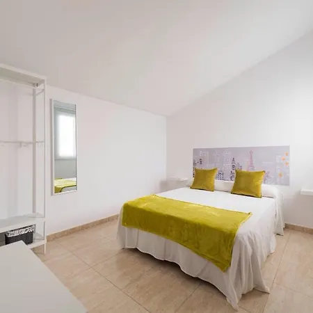 Apartamento F&M Penthouse With Terrace Near Airport And Beaches *